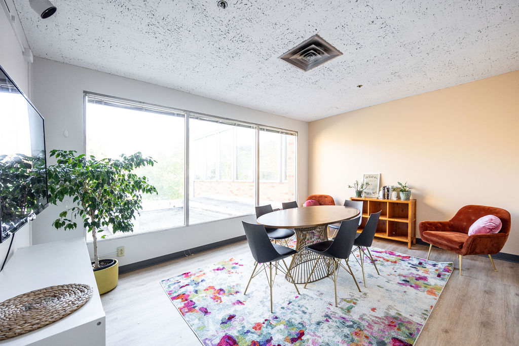 the visionary conference room rental at vida coworking in portland