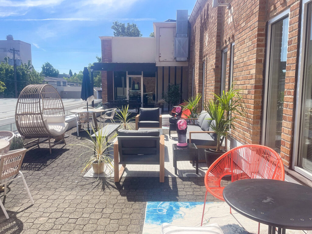 VIDA Coworking's outdoor patio for members